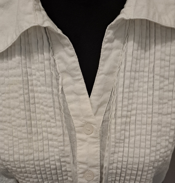 Parsley & Sage Eyelet Tunic With Scalloped Edges   Size M - Picture 2 of 9